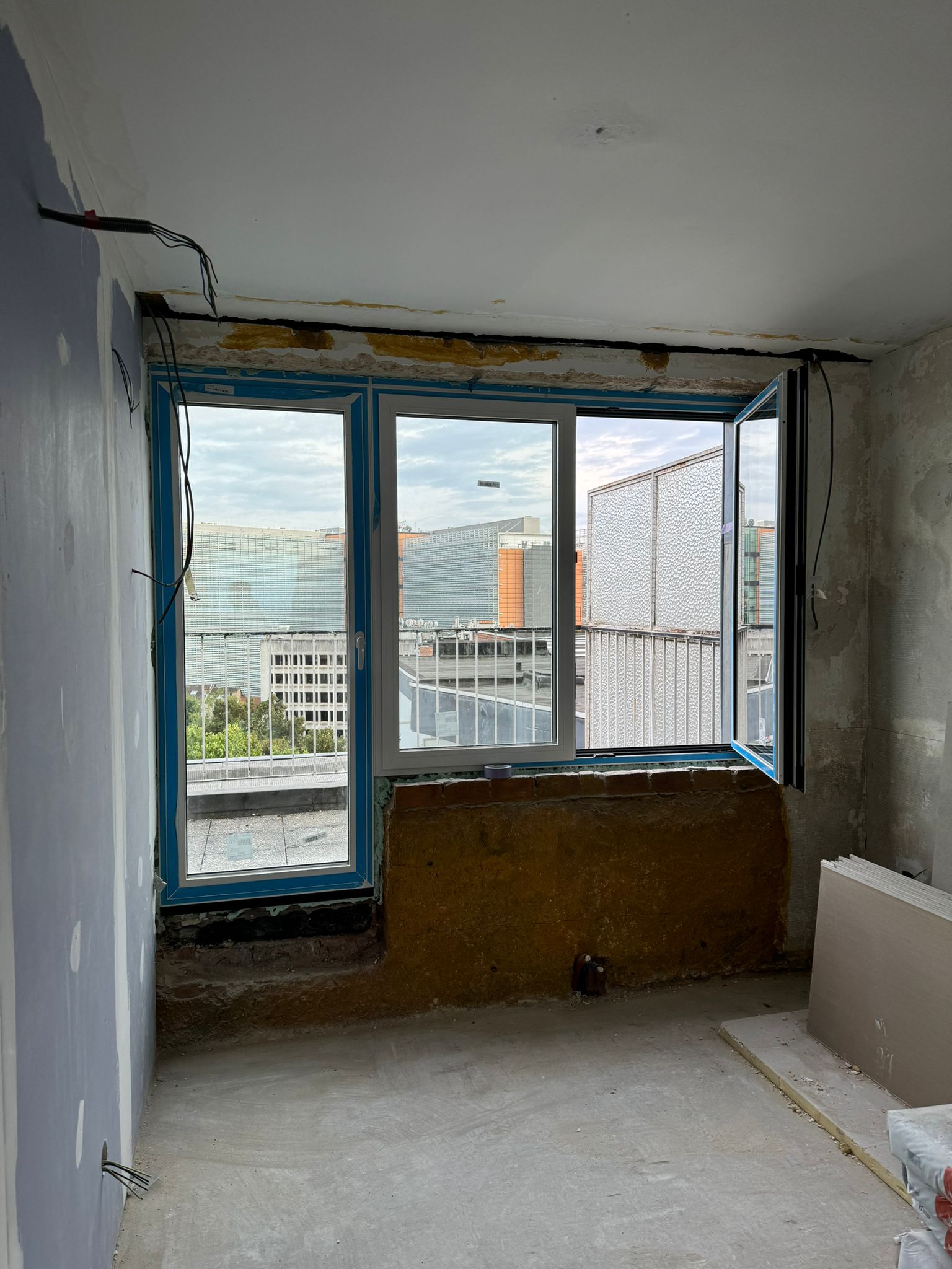Réalisation Luc SRL – Menuiseries extérieures à Bruxelles et en Wallonie