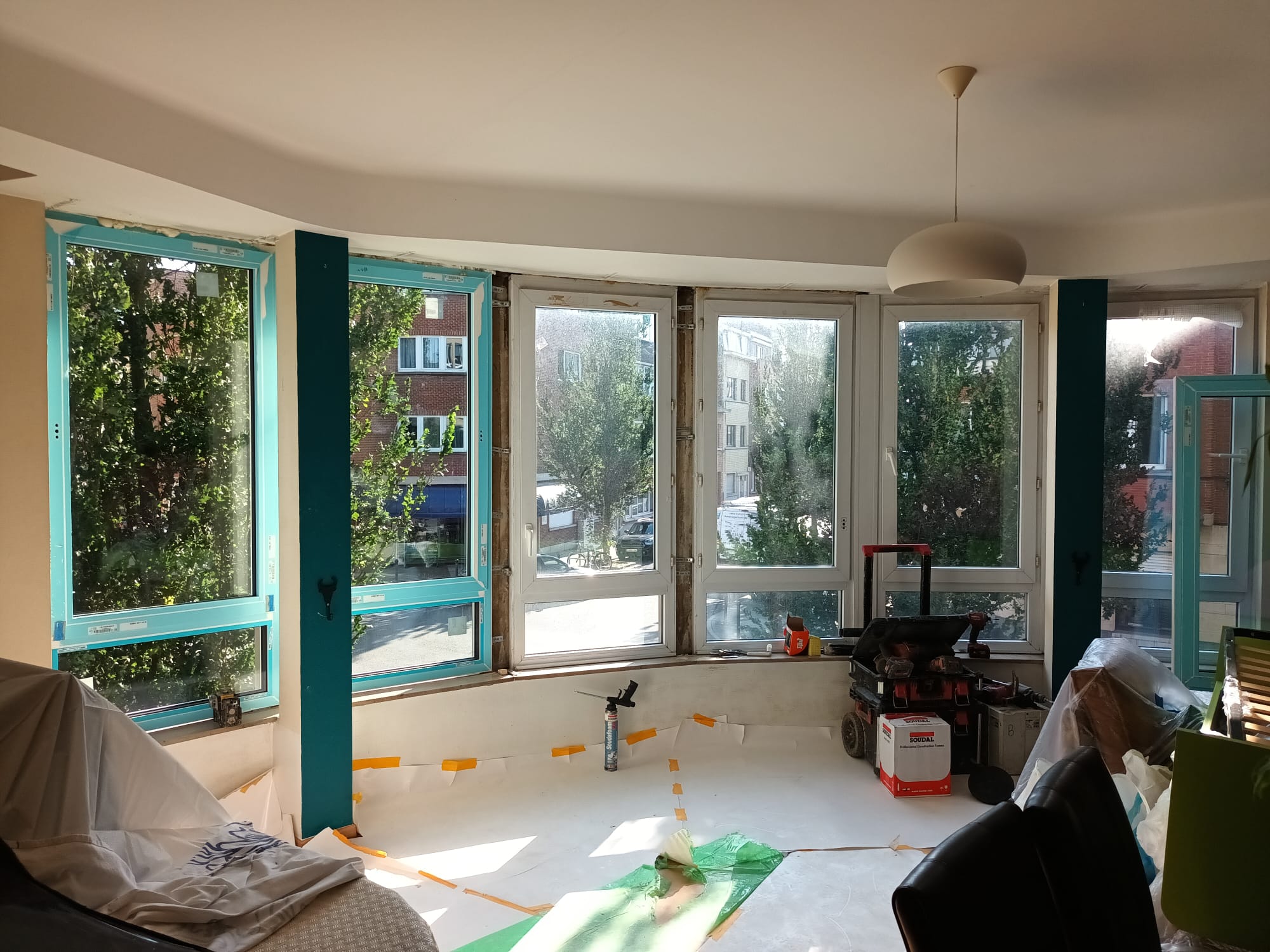 Réalisation Luc SRL – Menuiseries extérieures à Bruxelles et en Wallonie