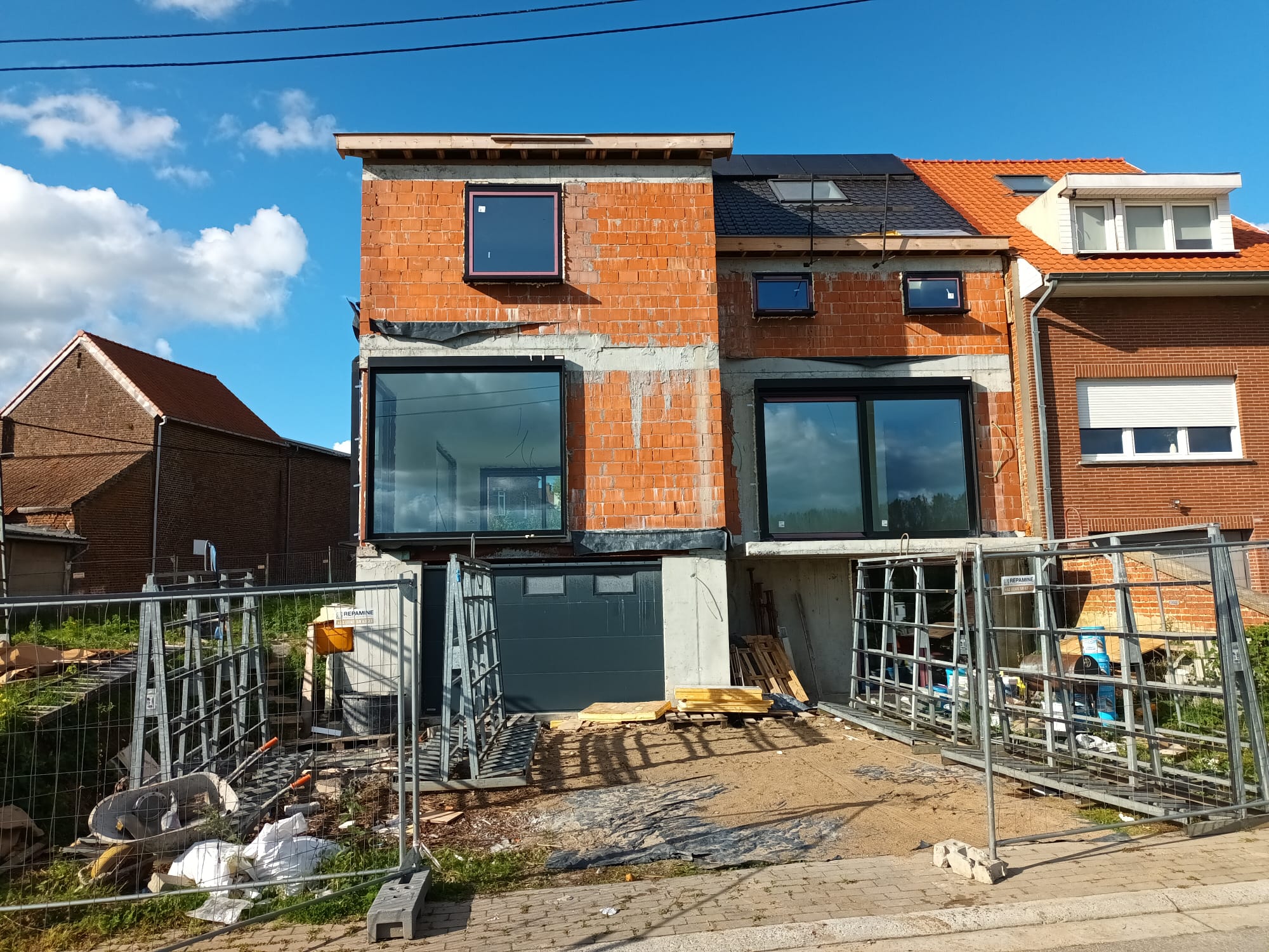 Réalisation Luc SRL – Menuiseries extérieures à Bruxelles et en Wallonie
