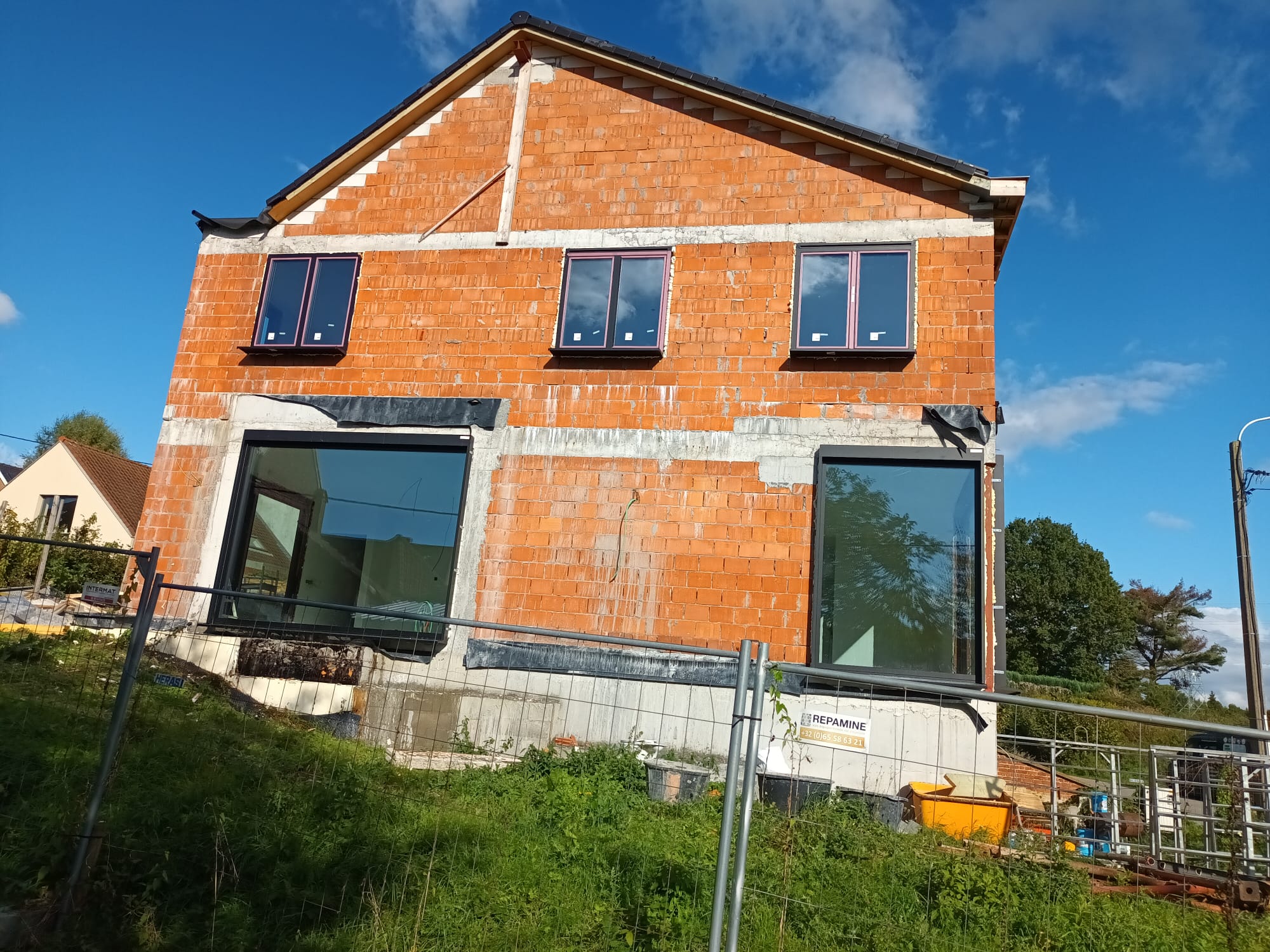 Réalisation Luc SRL – Menuiseries extérieures à Bruxelles et en Wallonie