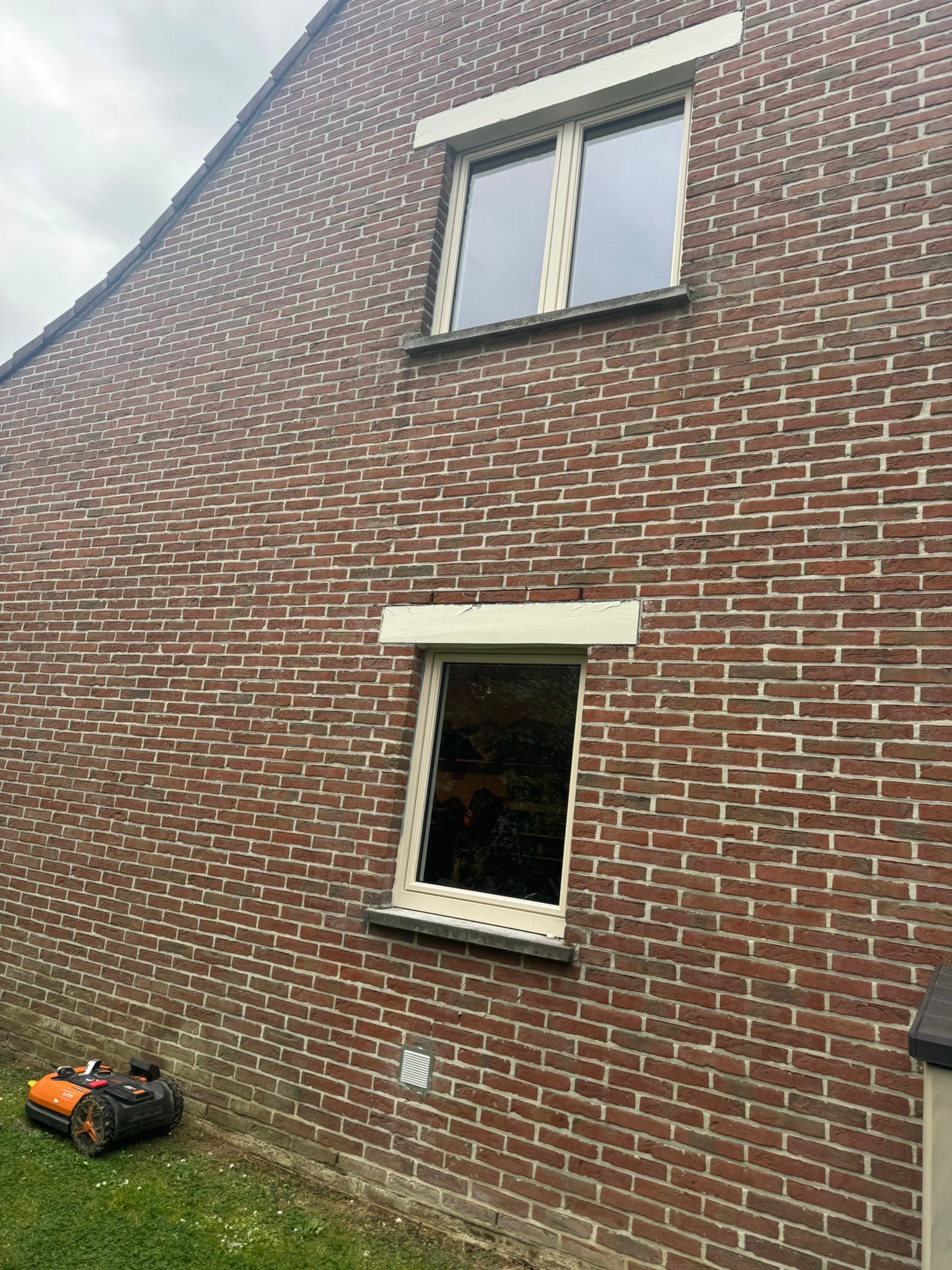 Réalisation Luc SRL – Menuiseries extérieures à Bruxelles et en Wallonie