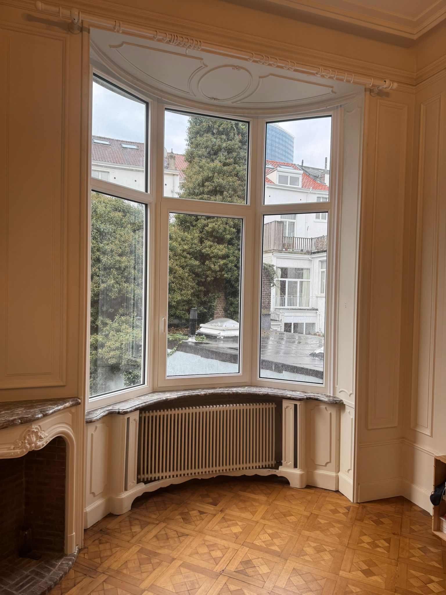 Réalisation Luc SRL – Menuiseries extérieures à Bruxelles et en Wallonie