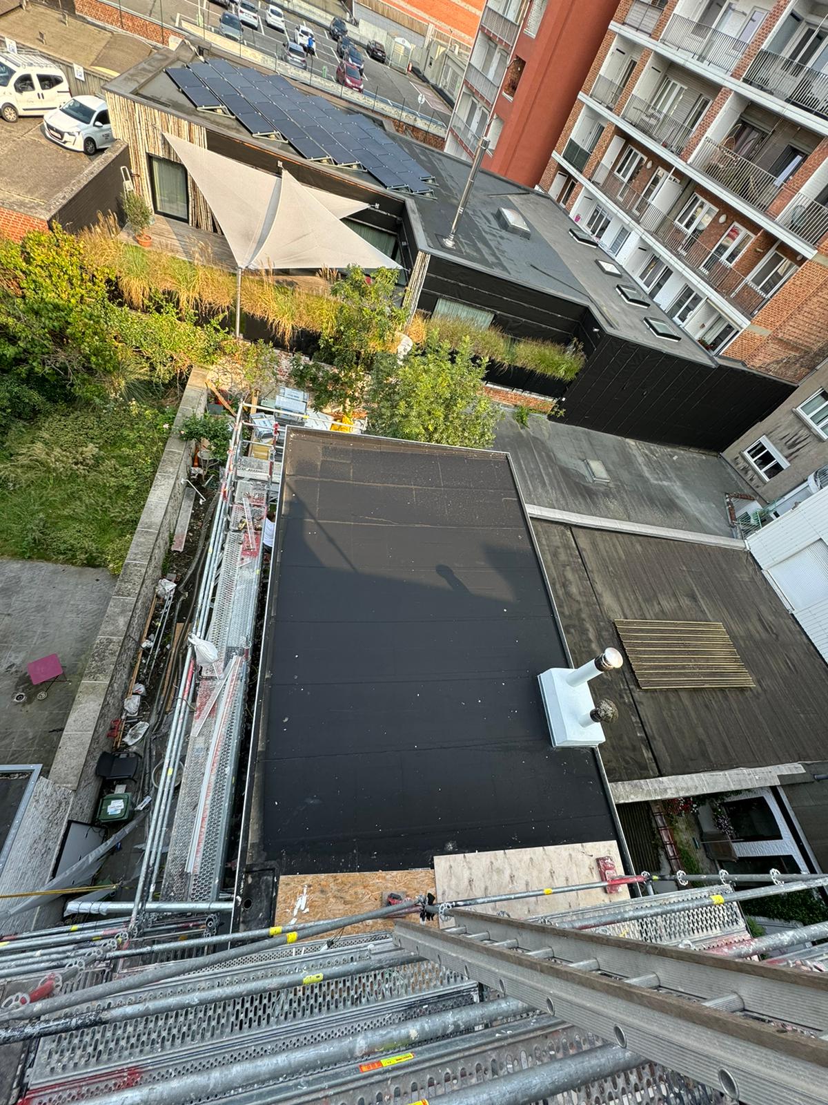 Réalisation Luc SRL – Bardages extérieurs et toitures à Bruxelles et en Wallonie