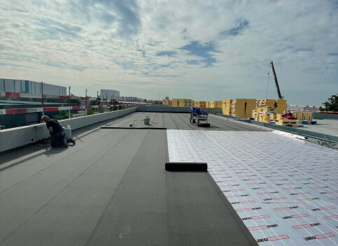 Membrane EPDM Resitrix pour toiture plate – Luc SRL